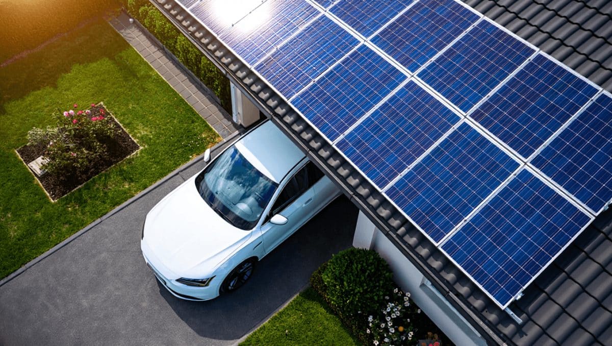 Recharge de voiture électrique : quel nombre de panneaux solaires